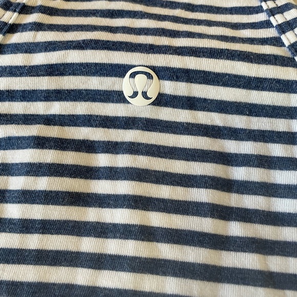 2 Lululemon Studio Racerbacks - Picture 14 of 16
